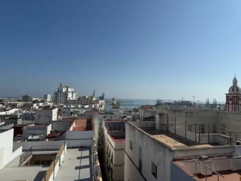 Piso – Cádiz Capital
