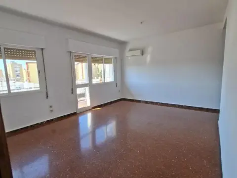 Piso en Los Remedios