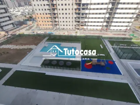 Piso en Avenida Felipe González Márquez