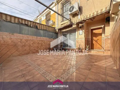 Casa adosada en El Rocío - La Milagrosa
