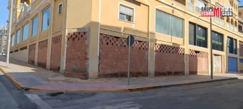 Local comercial en Pueblo 4