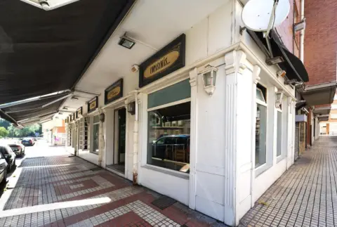 Local comercial en Avenida de España, 8