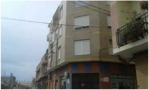 Piso en calle Sagasta, 9