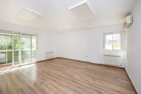 Piso – Granada Capital