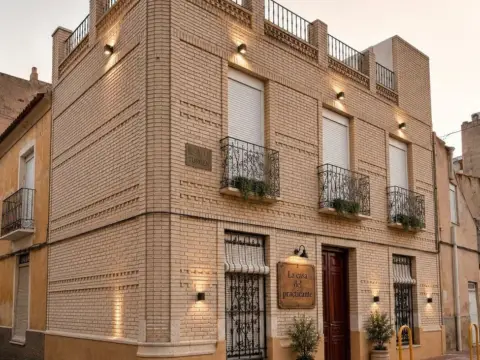 Piso en calle de la Corredera de La Ñora