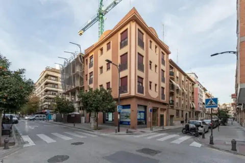 Garaje en Alhamar