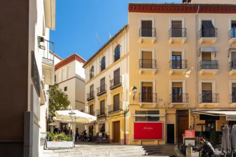 Piso – Granada Capital