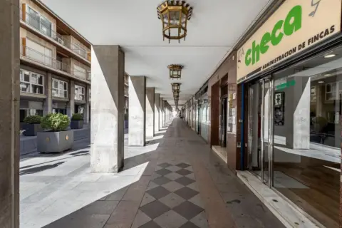 Local comercial en Ganivet