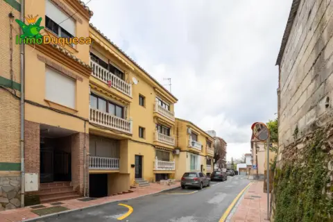 Piso en Entrada in La Zubia · La Zubia
