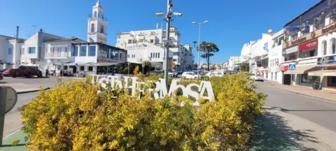 Local comercial en calle de las Magnolias