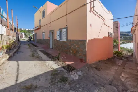 Casa rústica en calle S Juan