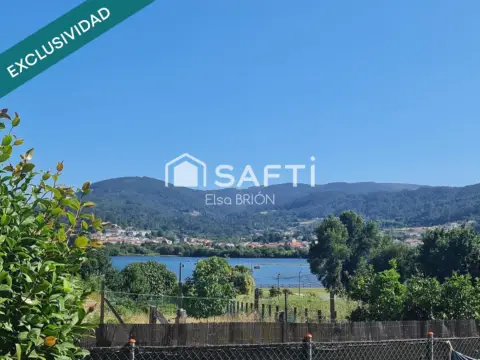 Casa unifamiliar en Orro (Eiroa)