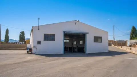 Nave industrial en calle Polígono 7, Parcela 28