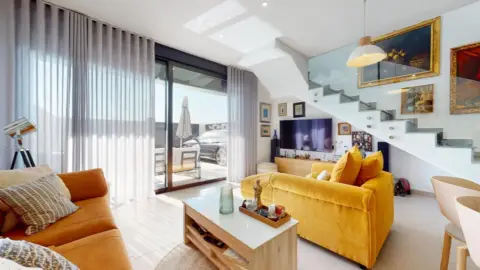 Chalet en calle de Santa Eulalia, 46
