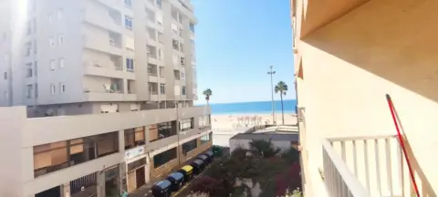 Piso en Paseo Marítimo