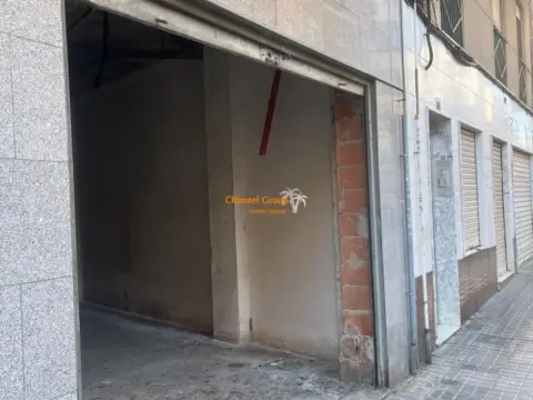 Local comercial en Plaza Madrid