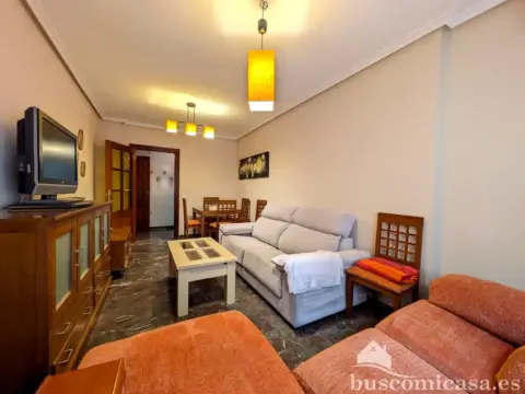 Piso en calle Raphael