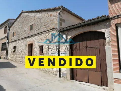 Chalet en calle de Santa Ana