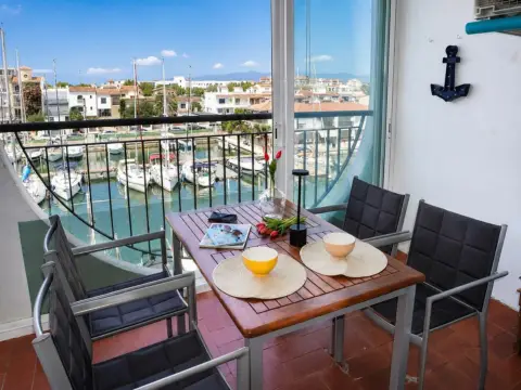Estudio en Carrer de Salins