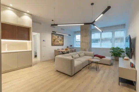 Apartamento en Avenida de la Constitución, 20