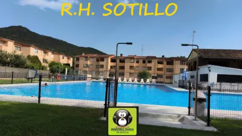 Piso en Urbanización Río Tiétar, 3