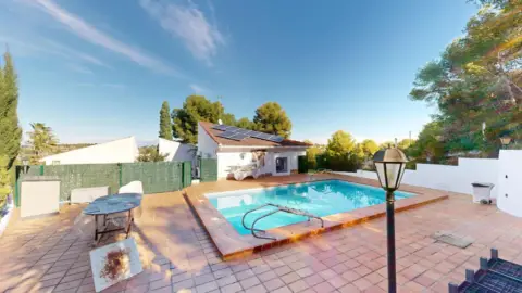 Chalet en Monte Cabrera