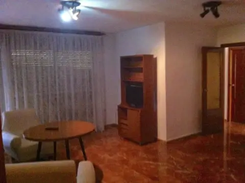 Piso en Avenida de Pulianas