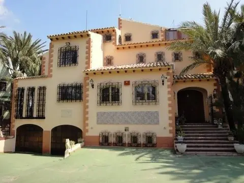 Chalet en Camino de la Casa Groga