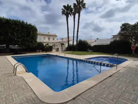 Casa en Los Narejos-Punta Calera