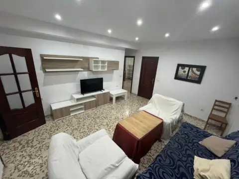 Piso en calle Malvaloca