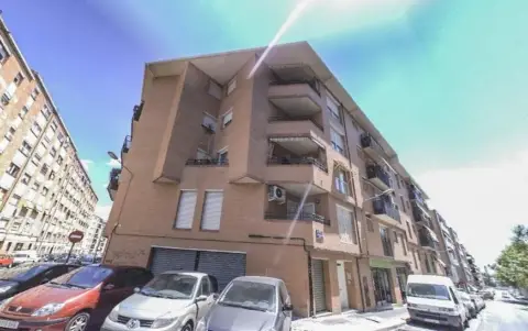Piso en Carrer de la Hispanitat, 13