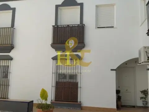Chalet en Barrio Alto