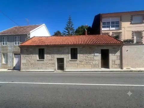 Casa en A Angustia