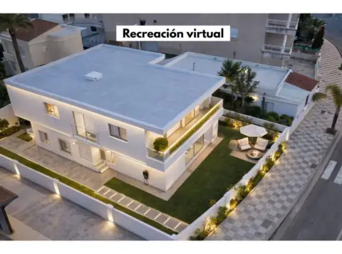 Chalet en Grau de Gandia - Venecia - Marenys
