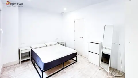 Habitación en calle del Maestro Marqués