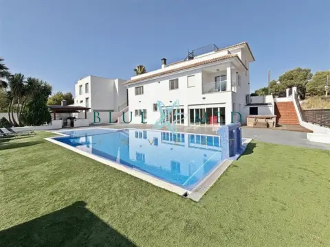 Chalet en calle calle Albacete
