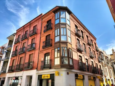 Piso en calle de San Bernardo in Centro (Palencia Capital) · Palencia Capital