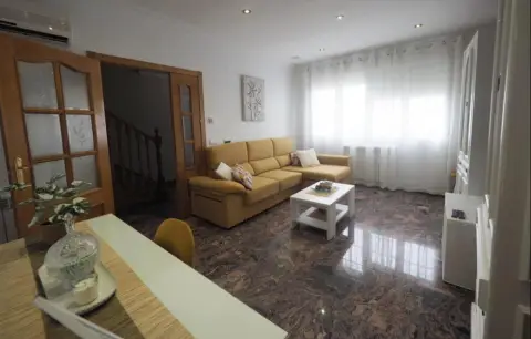 Chalet en calle de Santiago