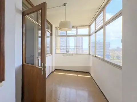 Piso en calle de Luis Benítez Inglott
