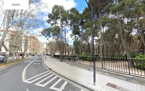 Chalet en Ensanche-Circunvalacion