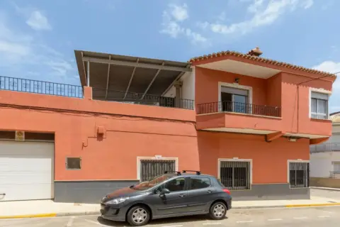 Casa en calle de Ausiàs March, 17