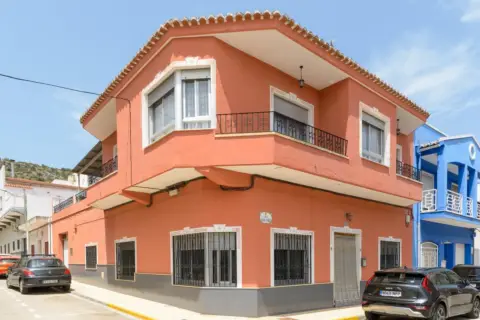 Casa en calle de Ausiàs March, 17