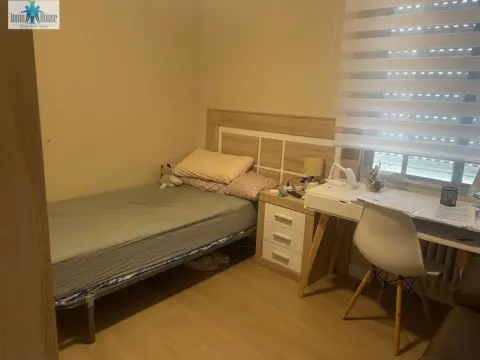 Apartamento en Industria