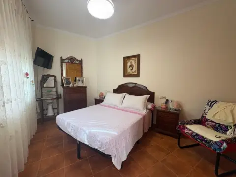 Casa en calle Orfeon F Caball