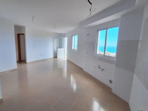 Piso en Avenida Santiago Apóstol
