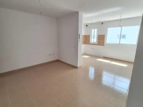 Piso en Avenida Santiago Apóstol