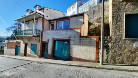 Terreno en calle Real Baja