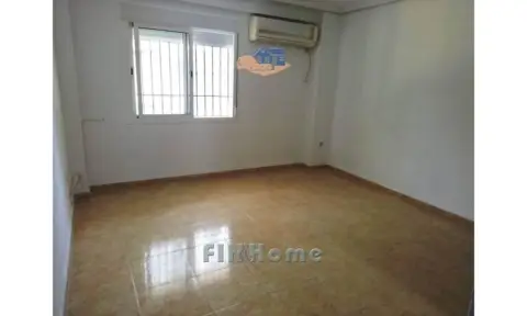 Piso en Ronda de Triana-Patrocinio-Turruñuelo