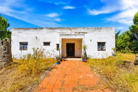 Chalet en Las Lagunas - Campano