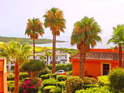 Apartamento en calle Petunias de Las